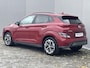Hyundai Kona Electric EV Comfort Smart 64 kWh / 3 fase laden / CCS laden / All-Season banden / Apple carplay/Android auto / Navigatie / Achteruitrijcamera / Stoelverwarming / Stuurverwarming / Krell audio