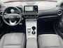 Hyundai Kona Electric EV Comfort Smart 64 kWh / 3 fase laden / CCS laden / All-Season banden / Apple carplay/Android auto / Navigatie / Achteruitrijcamera / Stoelverwarming / Stuurverwarming / Krell audio