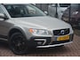 Volvo XC70 2.4 D5 AWD Summum | Navigatie | Memory seats | Camera | Trekhaak |