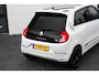 Renault Twingo Z.E. URBAN NIGHT X R 80 PK 22 KW batterij | Metallic wit | Camera achter | NAVI | Apple car play | 4 seizoensbanden | LM Velgen | | incl. Bovag rijklaarpakket met 12 maanden garantie |