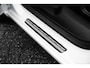Renault Twingo Z.E. URBAN NIGHT X R 80 PK 22 KW batterij | Metallic wit | Camera achter | NAVI | Apple car play | 4 seizoensbanden | LM Velgen | | incl. Bovag rijklaarpakket met 12 maanden garantie |