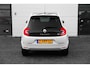 Renault Twingo Z.E. URBAN NIGHT X R 80 PK 22 KW batterij | Metallic wit | Camera achter | NAVI | Apple car play | 4 seizoensbanden | LM Velgen | | incl. Bovag rijklaarpakket met 12 maanden garantie |