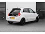 Renault Twingo Z.E. URBAN NIGHT X R 80 PK 22 KW batterij | Metallic wit | Camera achter | NAVI | Apple car play | 4 seizoensbanden | LM Velgen | | incl. Bovag rijklaarpakket met 12 maanden garantie |