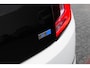 Renault Twingo Z.E. URBAN NIGHT X R 80 PK 22 KW batterij | Metallic wit | Camera achter | NAVI | Apple car play | 4 seizoensbanden | LM Velgen | | incl. Bovag rijklaarpakket met 12 maanden garantie |