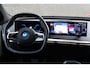 BMW iX xDrive40 High Executive 77 kWh Luxe lederen bekleding, Navigatie, Applecarpl./Andr. Auto, 360 camera, Panorama dak, 22'' inch LM velgen