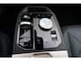 BMW iX xDrive40 High Executive 77 kWh Luxe lederen bekleding, Navigatie, Applecarpl./Andr. Auto, 360 camera, Panorama dak, 22'' inch LM velgen