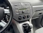 Ford C-Max Focus 1.6-16V Trend Airco Nieuwe Distributie Trekhaak Goed Onderhouden