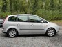 Ford C-Max Focus 1.6-16V Trend Airco Nieuwe Distributie Trekhaak Goed Onderhouden