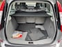 Ford C-Max Focus 1.6-16V Trend Airco Nieuwe Distributie Trekhaak Goed Onderhouden