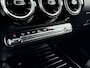 Mercedes-Benz B-klasse 180 Launch Edition | Automaat | AMG Pakket | Achteruitrijcamera | Trekhaak |