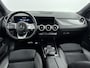 Mercedes-Benz B-klasse 180 Launch Edition | Automaat | AMG Pakket | Achteruitrijcamera | Trekhaak |