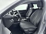 Peugeot 2008 SUV 100 pk Allure Pack | Camera | Navigatie | Adaptive Cruise Control | 17"LMV | Climate | AppleCarplay/Android Auto