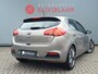 Kia Ceed cee'd 1.6 GDI Business Pack Wij bieden ook financiering mogelijkheden aan.