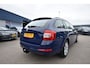 Skoda Octavia Combi 1.2 TSI Greentech Ambition Businessline , TREKHAAK , CR CONTR , CLIMATR , NAVI , PDC A ,