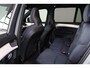 Volvo XC90 T8 Recharge AWD Ultra Dark - Luchtvering - Panorama/schuifdak - IntelliSafe Assist & Surround - 360º Camera - Bowers & Wilkins audio - Verwarmde voorstoelen, stuur & achterbank - Parkeersensoren voor & achter - Elektr. bedienb. voorstoelen met geheugen - Head up display - Draadloze tel. lader - Extra getint glas - Elektr. inklapbare trekhaak - 20' LMV