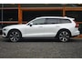 Volvo V60 Cross Country D4 AWD | Panoramadak | Head-Up Display | Camera | Harman/Kardon | Rondom Stoel + Stuur verwarmd |