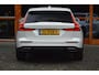 Volvo V60 Cross Country D4 AWD | Panoramadak | Head-Up Display | Camera | Harman/Kardon | Rondom Stoel + Stuur verwarmd |