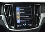 Volvo V60 Cross Country D4 AWD | Panoramadak | Head-Up Display | Camera | Harman/Kardon | Rondom Stoel + Stuur verwarmd |