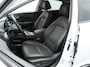 Hyundai Kona Electric EV Premium 64 kWh | All season | Leder | Navigatie | Apple carpl