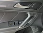 Volkswagen Tiguan 2.0 TSI 4Motion Highline Business R 220PK | Navi | Clima | Pano | Digitaal Cockpit |