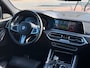 BMW X6 xDrive40i High Executive HUD | H&K | Pano | Luchtvering | 360 Camera | Stuurverwarming | Memory seats | Trekhaak | Adapt. Cruise Control + Zelfsturende functie