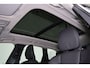 Volvo XC60 T6 Recharge AWD Plus Dark - Panorama/schuifdak - IntelliSafe Assist & Surround - 360º Camera - Verwarmde voorstoelen, stuur & achterbank - Parkeersensoren voor & achter - Elektr. bedienb. voorstoelen met geheugen - Draadloze tel. lader - Elektr. inklapbare trekhaak - 19' LMV