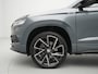 Skoda Karoq 1.5 TSI 150pk DSG Sportline Business Leer Panorama dak Trekhaak Canton