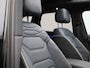 Volkswagen Touareg Atmosphere 3.0 TSi eHybrid 4MOTION 381 PK | R-line | Automaat | Navigatie | Panoramadak | 360 Camera | Adaptive Cruise Control | Softclose | Head-up display | Stoelverwarming | Lichtmetalen velgen | Privacy glass |