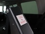 Volkswagen Transporter CARAVELLE 2.0 TDI DSG ROLSTOEL LIFT EURO 6 + STANDKACHEL | CAMERA | CARPLAY | LED | STOELVERW. | NAVIGATIE