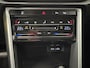 Volkswagen T-Roc 1.5 TSi Life DSG-Trekhaak-Navigatie-Adapt.Cr.contr-Clima-Carplay-Stoel/Stuurverwarming-Parkeersensoren-Lm16''velgen-Virtualdisplay