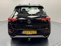 Volkswagen T-Roc 1.5 TSi Life DSG-Trekhaak-Navigatie-Adapt.Cr.contr-Clima-Carplay-Stoel/Stuurverwarming-Parkeersensoren-Lm16''velgen-Virtualdisplay