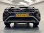 Volkswagen T-Roc 1.5 TSi Life DSG-Trekhaak-Navigatie-Adapt.Cr.contr-Clima-Carplay-Stoel/Stuurverwarming-Parkeersensoren-Lm16''velgen-Virtualdisplay