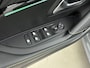 Peugeot 208 Hybrid 136pk e-DCS6 GT | Camera | Adaptive Cruise | Panoramadak | Navigatie | Draadloos AppleCarplay/AndroidAuto |