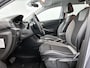 Opel Grandland X 1.6 Turbo Hybrid Innovation | Automaat | Parkeer sensoren | LMV | Cruise control | DAB | Apple carplay | Navigatie | Elec. achterklep | Climate control