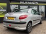 Peugeot 206 CC 1.6-16V Cabrio Automaat met Airco !!! 101.553 km NAP !!! Nette staat !!!
