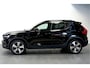 Volvo XC40 1.5 T5 Plug-in Hybrid 193kW/262pk DCT7 Ultimate Dark PANORAMADAK + HARMAN/KARDON + EL.TREKHAAK + ADAPT.CRUISE + PILOT ASSIST + NAVI SENSUS + BLIS + LANE ASSIST + EL.STOELEN + STOEL-&STUURVERWARMING + CAMERA + KEYLESS + PARKSENSOREN V&A + 19” LM-VELGEN!!