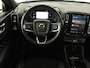 Volvo XC40 Recharge P8 AWD R Design | Panoramadak | Trekhaak | Stoel & stuurverwarming | Adaptive cruise | Carplay | Full LED | Camera | Leder/Alcantara | Keyless