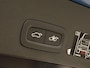 Volvo XC40 Recharge P8 AWD R Design | Panoramadak | Trekhaak | Stoel & stuurverwarming | Adaptive cruise | Carplay | Full LED | Camera | Leder/Alcantara | Keyless
