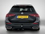 Mercedes-Benz C-klasse Estate 300 e AMG Line Trekhaak | Smartphone-integratie | Dodehoekassistent | Night pakket | Inclusief 24 maanden MB Certified garantie voor Europa.