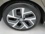 Volkswagen ID.3 Pro Business 59 kWh | Apple Carplay & Android Auto | Adaptive Cruise Control | Lane Assist | Keyless Entry & Start | Voorstoelen Verwarmd | DAB |
