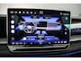 Volkswagen Tayron R-Line Edition 1.5 TSI eHybrid 204pk DSG Automaat Panoramadak, Adaptive cruise control, 360 camera, Achteruitrijcamera, LED matrix koplampen, Navigatie, Elektrische achterklep