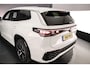 Volkswagen Tayron R-Line Edition 1.5 TSI eHybrid 204pk DSG Automaat Panoramadak, Adaptive cruise control, 360 camera, Achteruitrijcamera, LED matrix koplampen, Navigatie, Elektrische achterklep