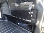 Ford Transit Custom 300 L2H1 2.0 TDCI 136pk Limited | Camera | All weather banden | Omvormer 400W | Wegklapbare trekhaak | Cruise control | Stoelverw. | Bijrijdersbank | Snel leverbaar!