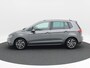 Volkswagen Golf Sportsvan 1.0 TSi 110 Pk Automaat Highline | Trekhaak | Adaptive Cruise | Camera | Parkeersensoren | Airco | Navigatiesysteem | LED | Privacy Glass | 16 Inch