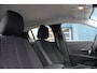 Peugeot e-208 EV Active 50 kWh | 11 kW lader | Achterbank in delen neerklapbaar | Apple Carplay/Android Auto|telefoonintegratie premium