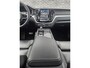 Volvo XC60 T6 Plug-in hybrid AWD R-Design Long Range | Parkeerverwarming | Parkeercamera | Stoel-/Stuurverwarming | Dynamic LED | Donker getint glas | Geïntegreerde kinderzitjes en elektr.. kindersloten