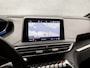 Peugeot 3008 1.2 PureTech GT Line (PANORAMADAK, APPLE CARPLAY, GROOT NAVI, 360 CAMERA, LED KOPLAMPEN, KEYLESS, LEDER, SPORTSTOELEN, GETINT GLAS, FOCAL AUDIO, ZWART HEMEL, NIEUWE APK, NIEUWSTAAT)