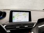 Peugeot 3008 1.2 PureTech GT Line (PANORAMADAK, APPLE CARPLAY, GROOT NAVI, 360 CAMERA, LED KOPLAMPEN, KEYLESS, LEDER, SPORTSTOELEN, GETINT GLAS, FOCAL AUDIO, ZWART HEMEL, NIEUWE APK, NIEUWSTAAT)