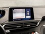Peugeot 3008 1.2 PureTech GT Line (PANORAMADAK, APPLE CARPLAY, GROOT NAVI, 360 CAMERA, LED KOPLAMPEN, KEYLESS, LEDER, SPORTSTOELEN, GETINT GLAS, FOCAL AUDIO, ZWART HEMEL, NIEUWE APK, NIEUWSTAAT)