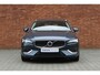 Volvo V60 T6 Plug-in hybrid AWD Essential Bright Lederen Bekleding | Stoel-/ stuurwielverwarming | Elektrisch inklapbare trekhaak | Adaptive Cruise Control | BLIS | Verwarmbare acherbank | 18 inch. lichtmetalen velgen | Park assist | Apple carplay/ Android auto